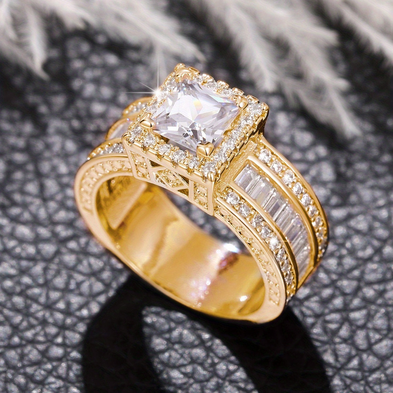 Sparkling Halo Ring with Square Cut Sparkling Zircon Elegant Wedding Engagement Promise Ring Women's Valentine's Day Jewelry