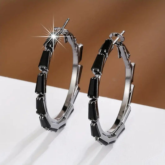 1 Pair Exquisite Hoop Earrings Copper Jewelry Golden Color Full of Black Vintage Elegant Style Unique Statement Female Earrings