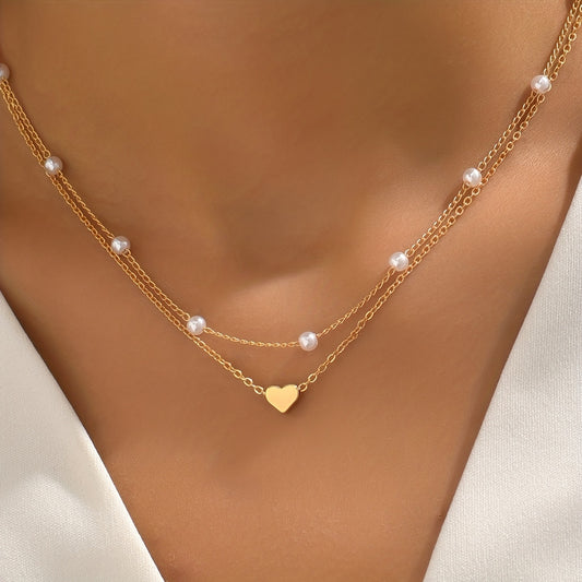 Exquisite Heart Pendant Faux Pearl Collarbone Chain Necklace Exquisite Party Jewelry Ladies (Random Faux Pearl Number)
